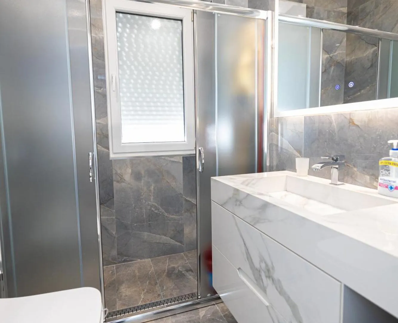 Adams Apartment Vlore